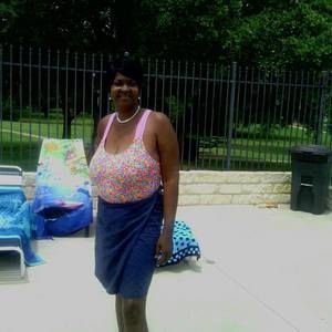 Meet your Posher, Rose